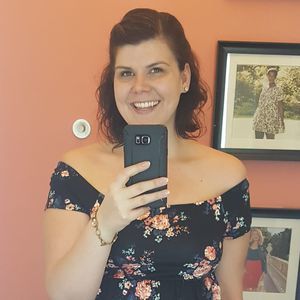 Meet your Posher, Lauren